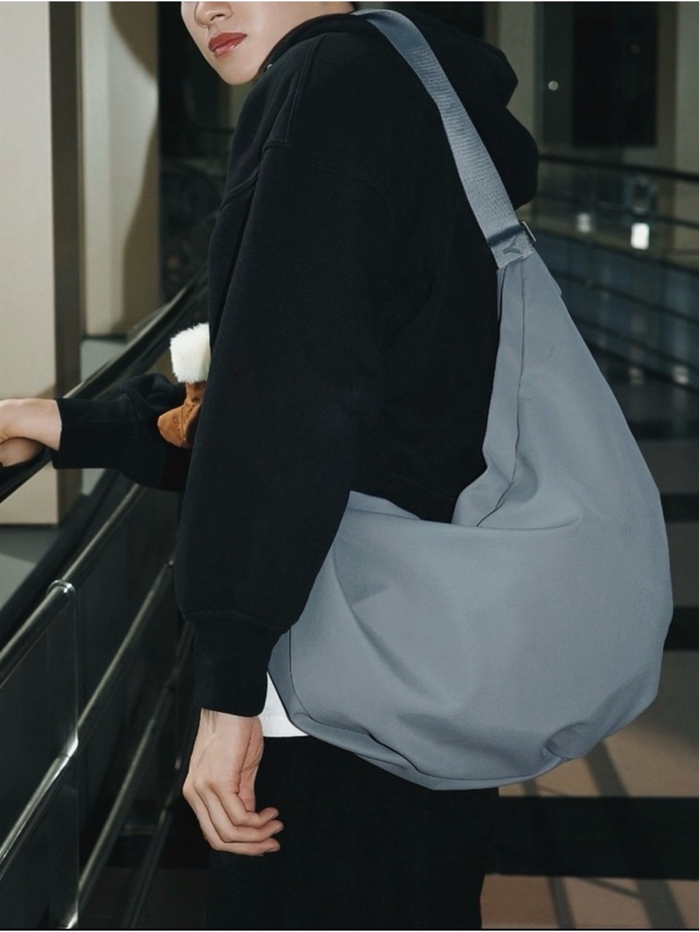 Carolyn Korean design Gray Soft Hobo Shoulder Bag -
